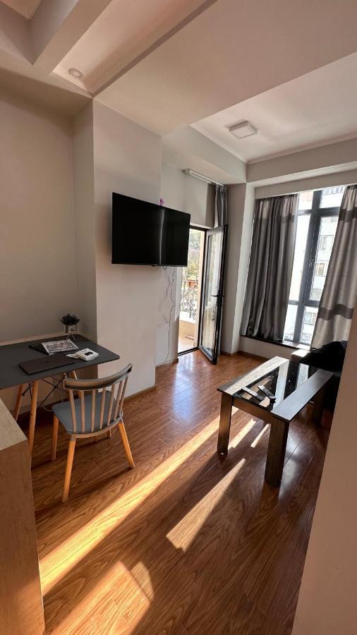 Sunny Apartment Dilijan Eksteriør bilde